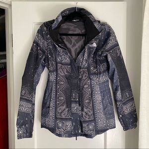 The North Face Resolve Parka